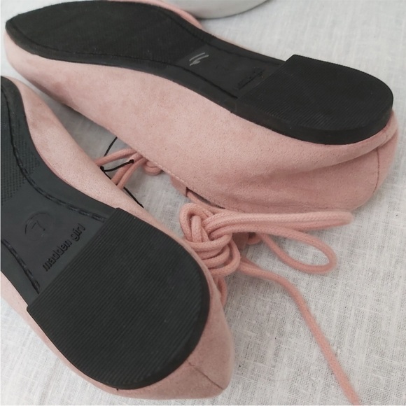 Madden Girl ballet flats blush pink lace around  pointed toes - Picture 9 of 13